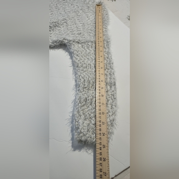 Chunky knit Super Soft Oversized Sweater by Altar'd State - Picture 5 of 9